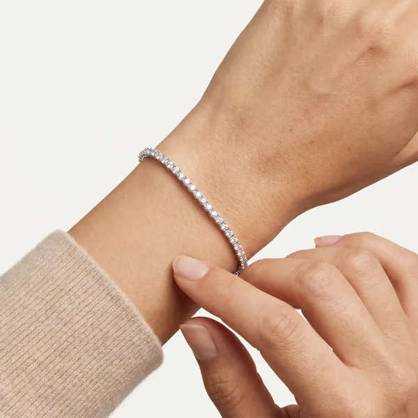 Four Prong Round Tennis Bracelet