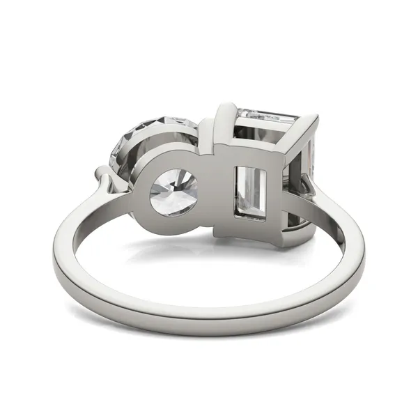 Round Brilliant and Emerald Toi et Moi Engagement Ring
